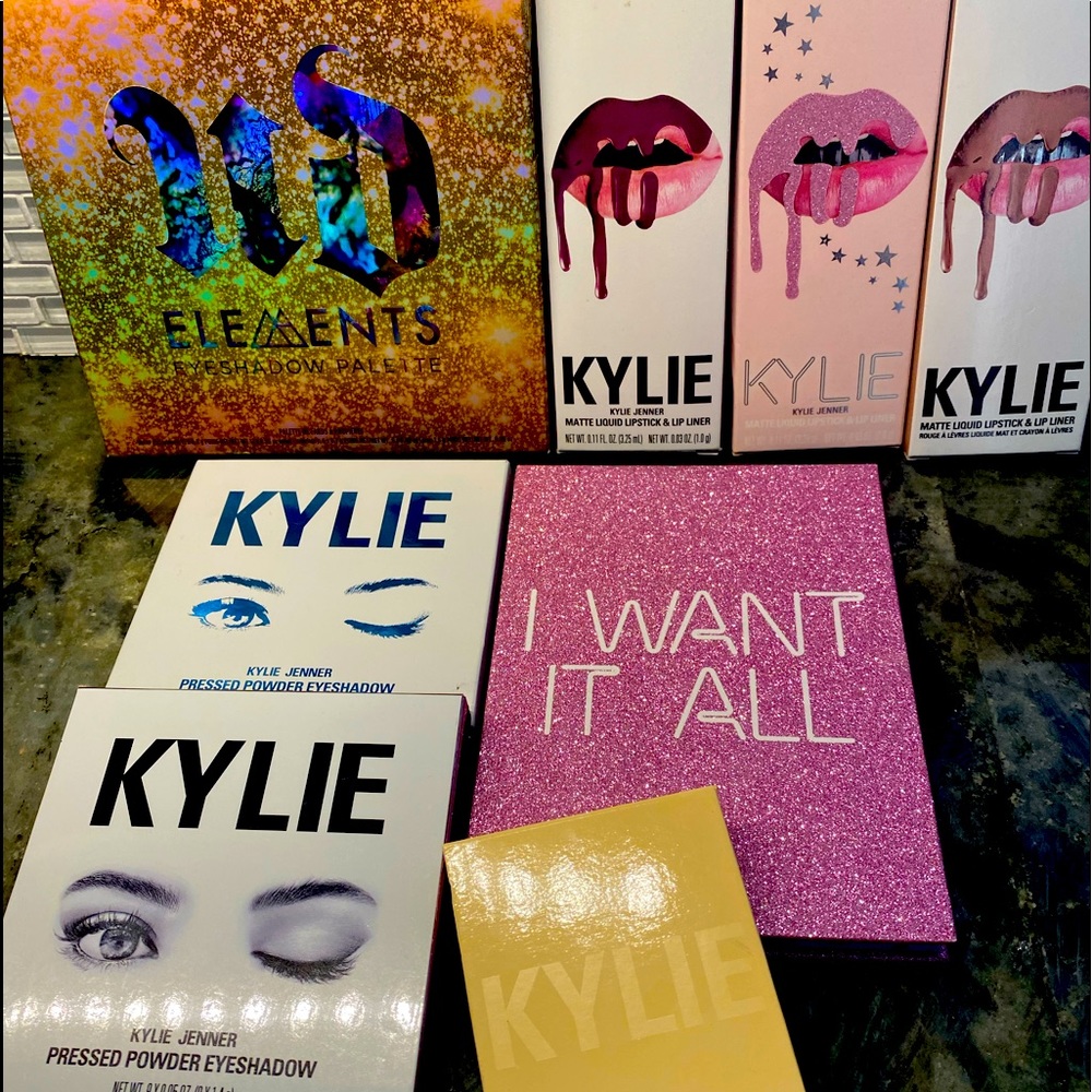 NEW Kylie & Urban Decay Makeup Bundle!!